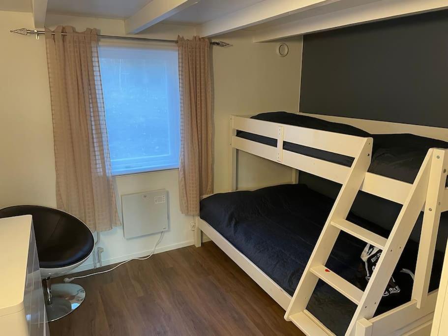 Nyrenoverat Strandnaera Med Fantastisk Utsikt Rimbo Exterior photo