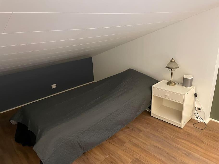 Nyrenoverat Strandnaera Med Fantastisk Utsikt Rimbo Exterior photo