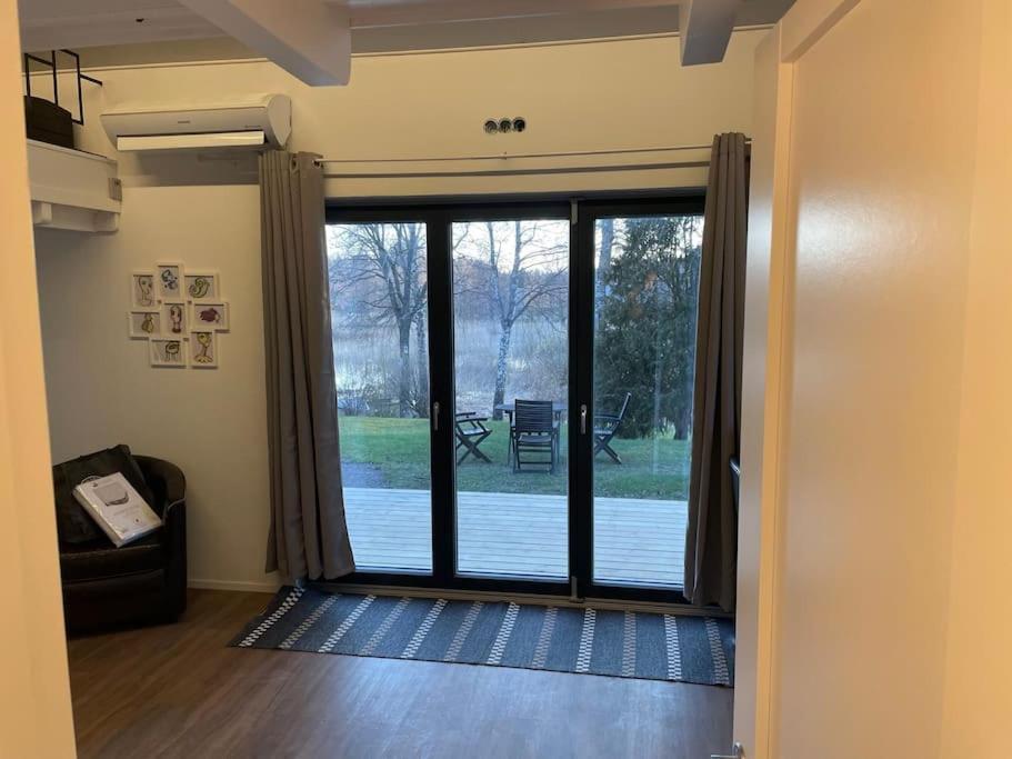 Nyrenoverat Strandnaera Med Fantastisk Utsikt Rimbo Exterior photo