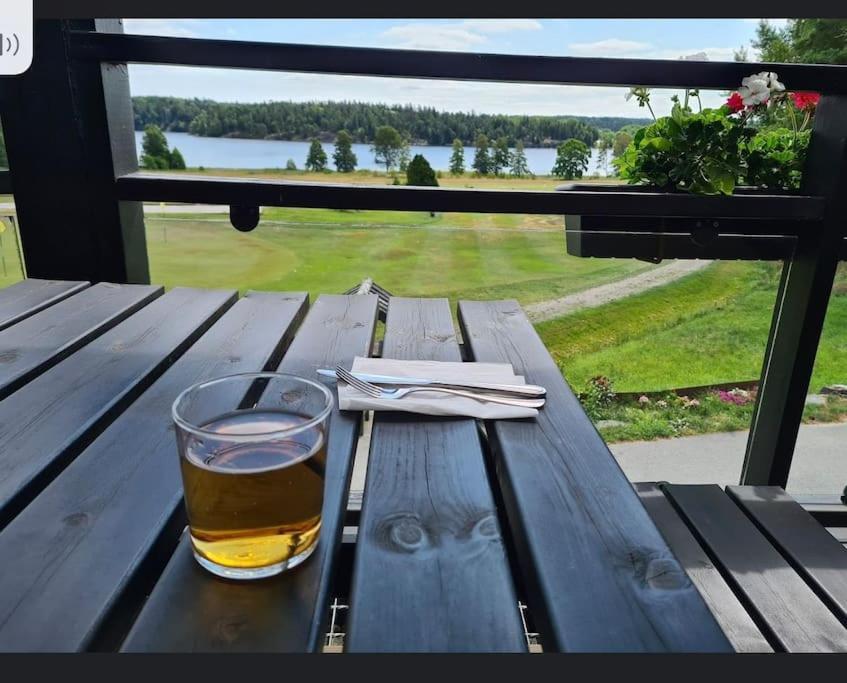 Nyrenoverat Strandnaera Med Fantastisk Utsikt Rimbo Exterior photo